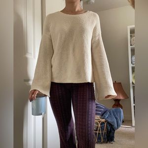 LA made bell sleeve top